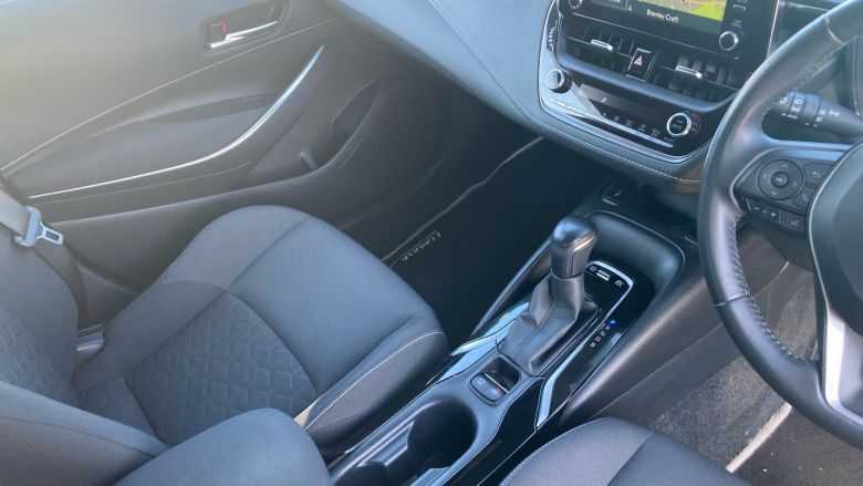 Toyota Corolla 1.8 VVT-i Hybrid Design 5dr CVT Hybrid Hatchback